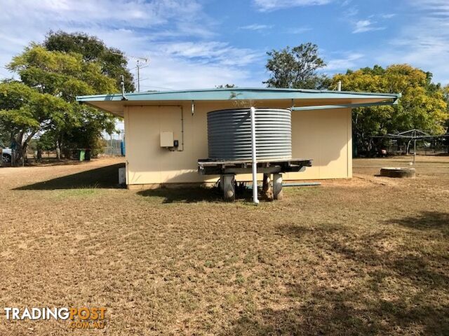 5 Waverley Street ST LAWRENCE QLD 4707