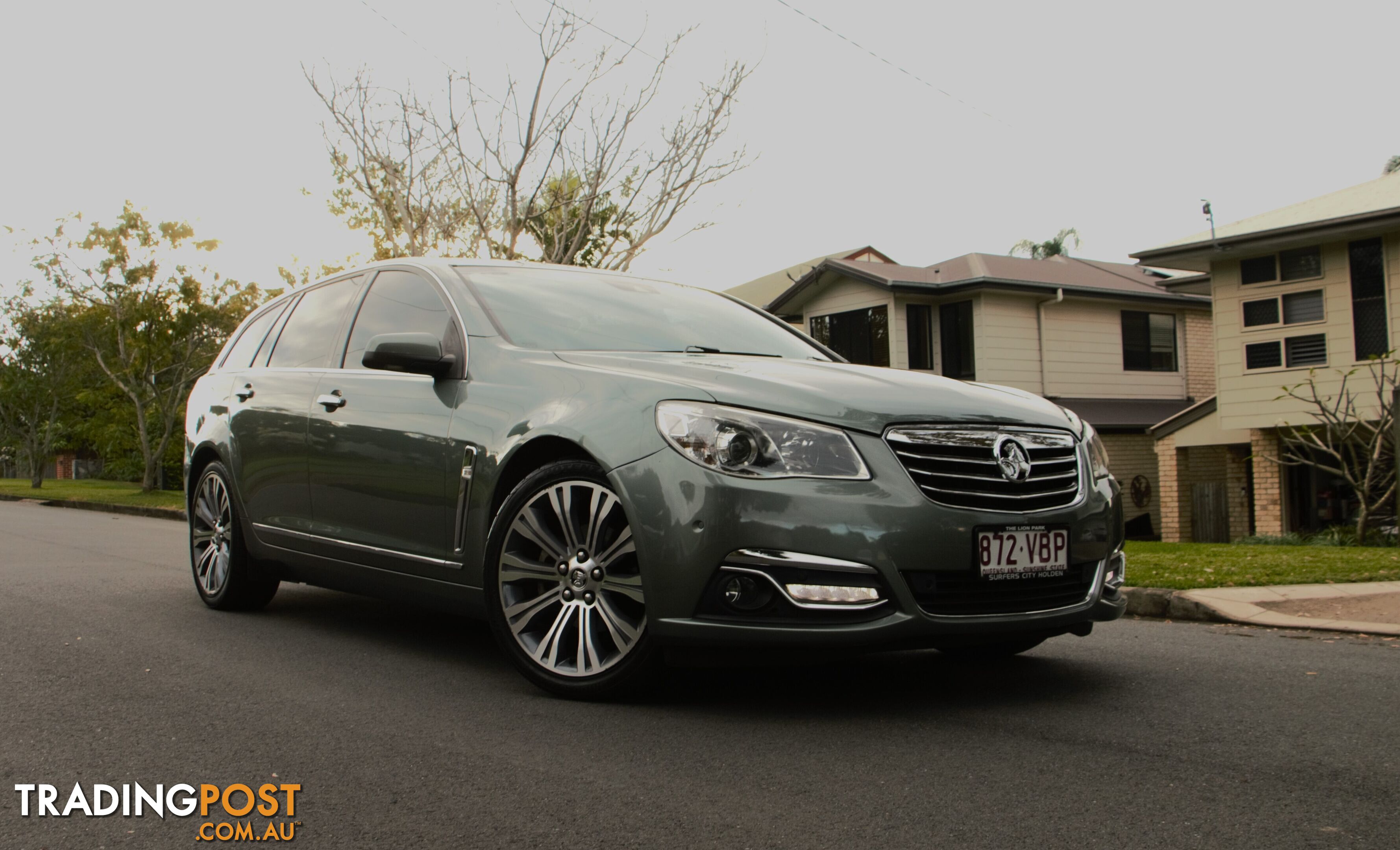 Holden VF Calais V