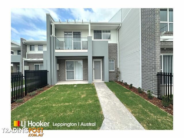 72 Podium Way ORAN PARK NSW 2570