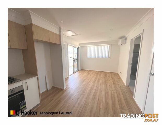 5 Pitstock Lane ORAN PARK NSW 2570