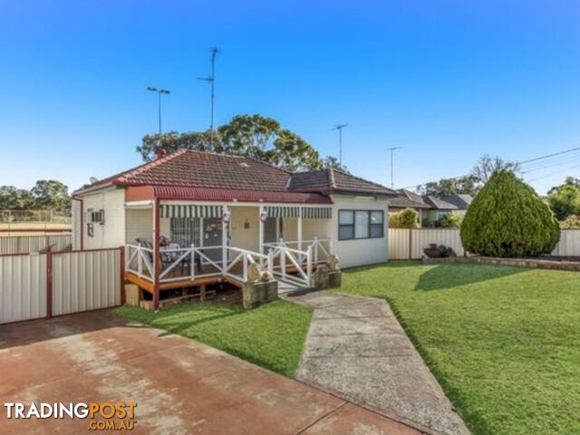 17 Bocking Avenue BRADBURY NSW 2560