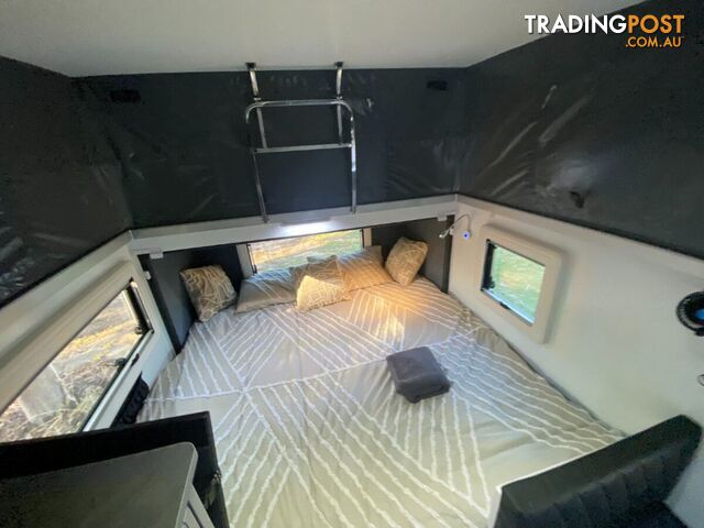 SC15 - 15FT LO-RIDER HYBRID CARAVAN GEN 3 - photo 4 of 17
