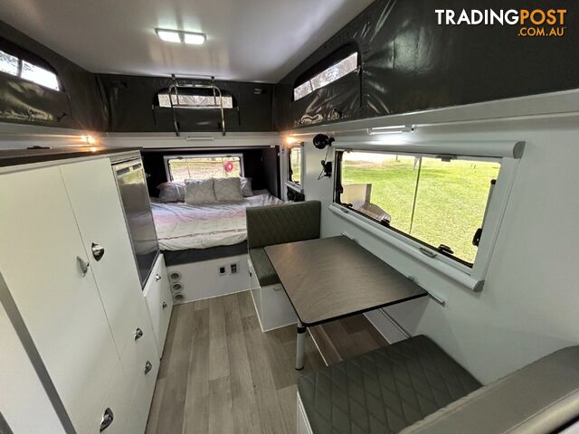 SC15 - 15FT CRUISER HYBRID CARAVAN GEN 3 - photo 2 of 10