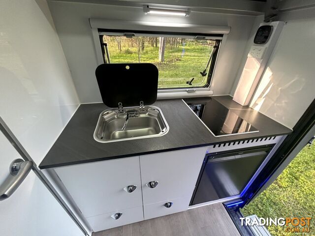 SC14 - 14FT CLUB HYBRID CARAVAN GEN 3 - photo 4 of 20
