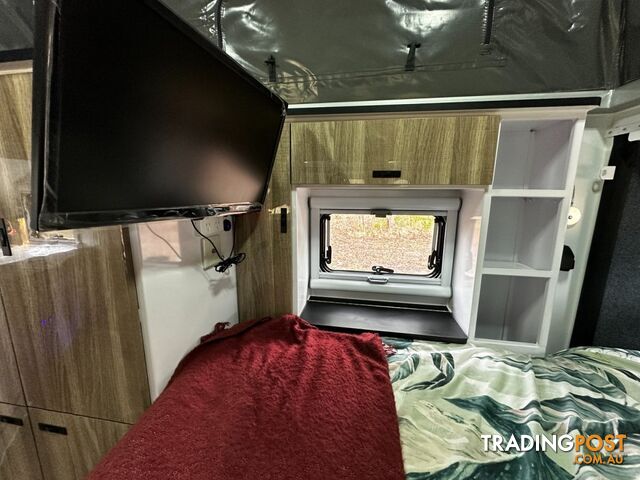 SC13 - 13FT CRUISER LO-RIDER PLUS 4 HYBRID CARAVAN GEN 3 - photo 4 of 23