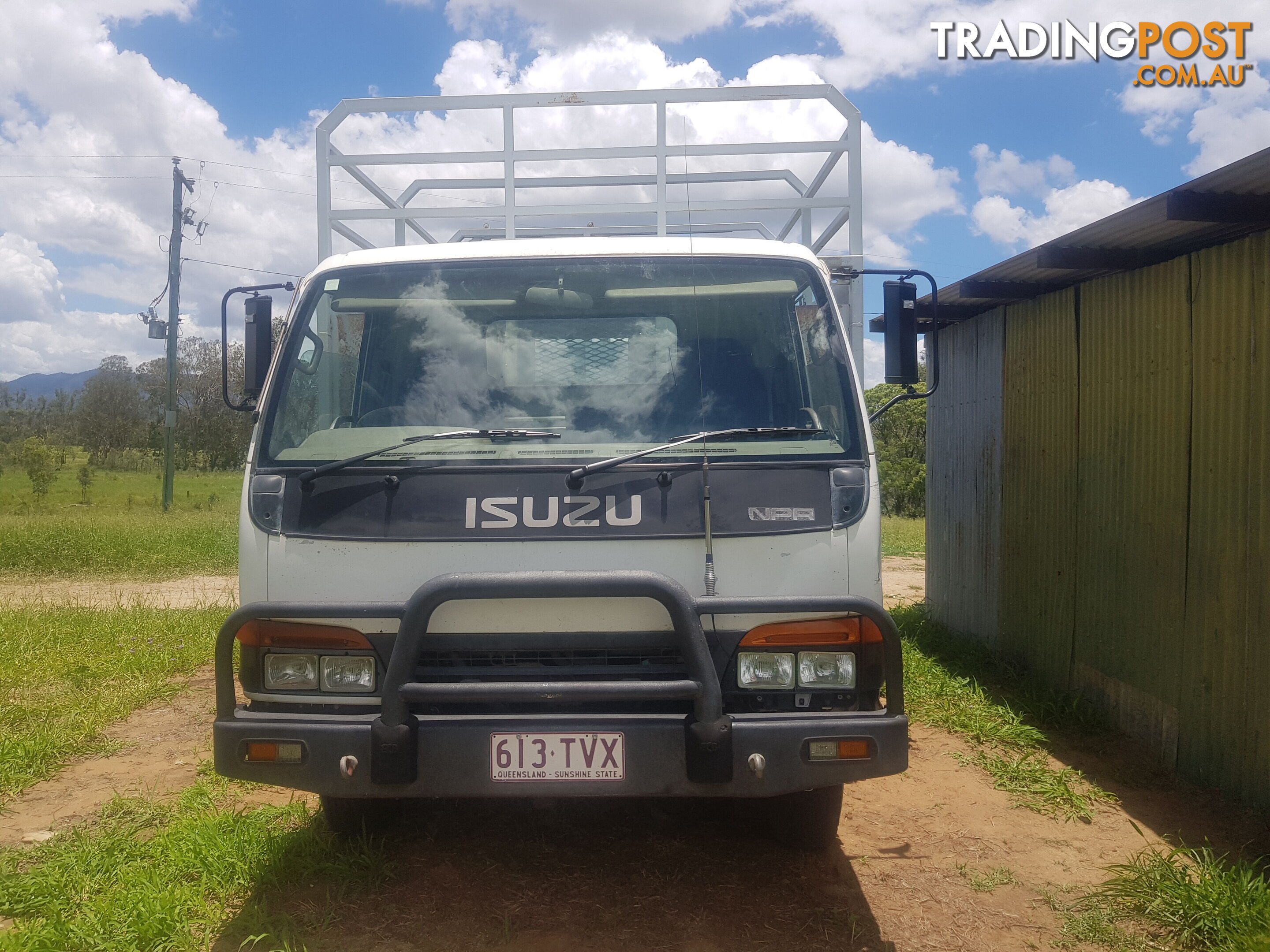 FOR SALE 1998 ISUZU NPR 400 Truck/Stock Crate.