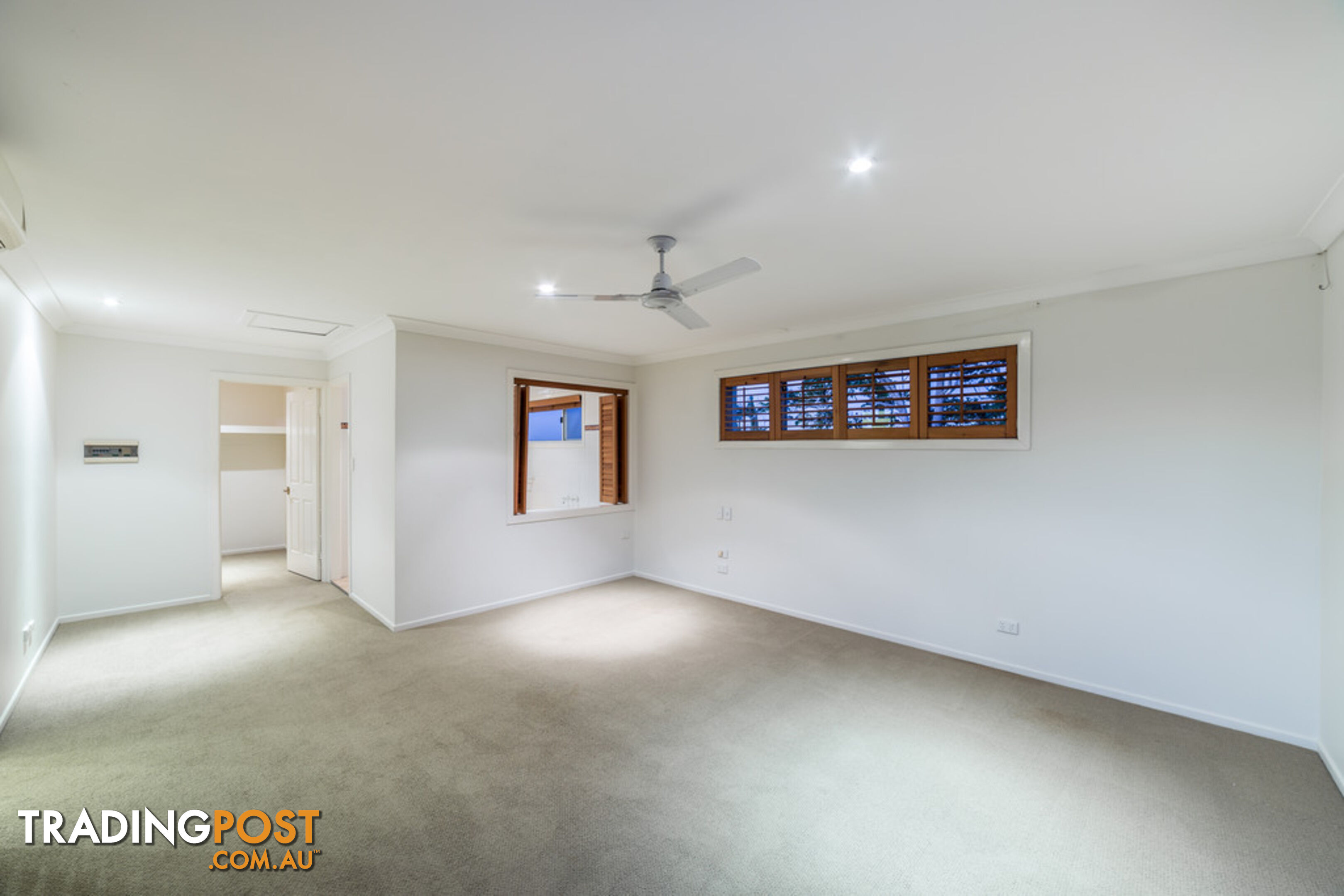 3 Chale Court BUNDALL QLD 4217