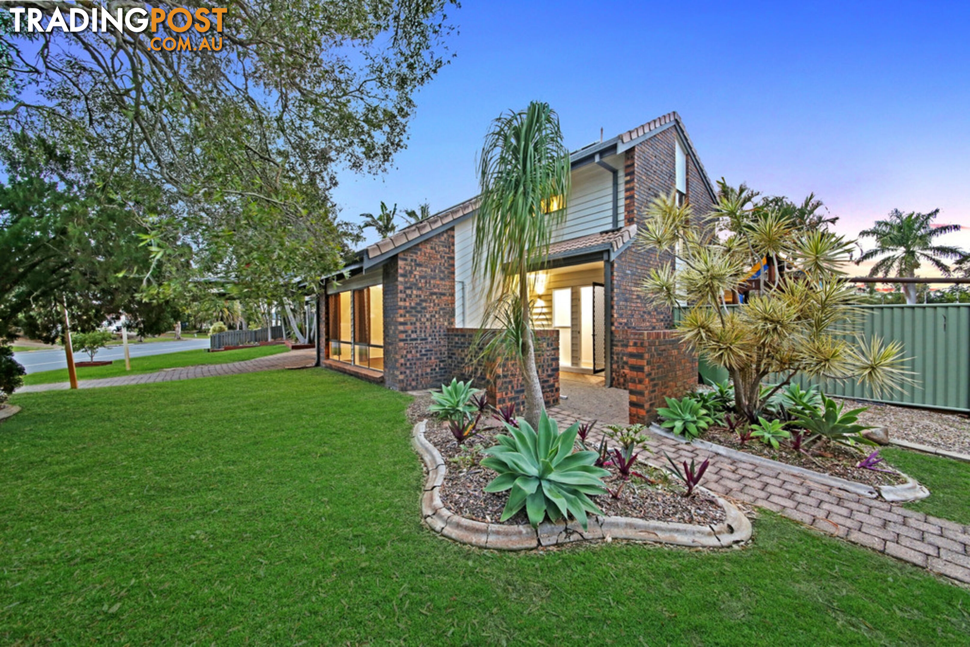 2 Langford Court MERMAID WATERS QLD 4218