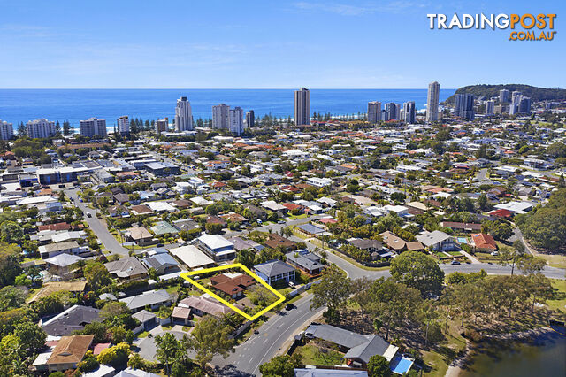 171 Burleigh Street BURLEIGH WATERS QLD 4220