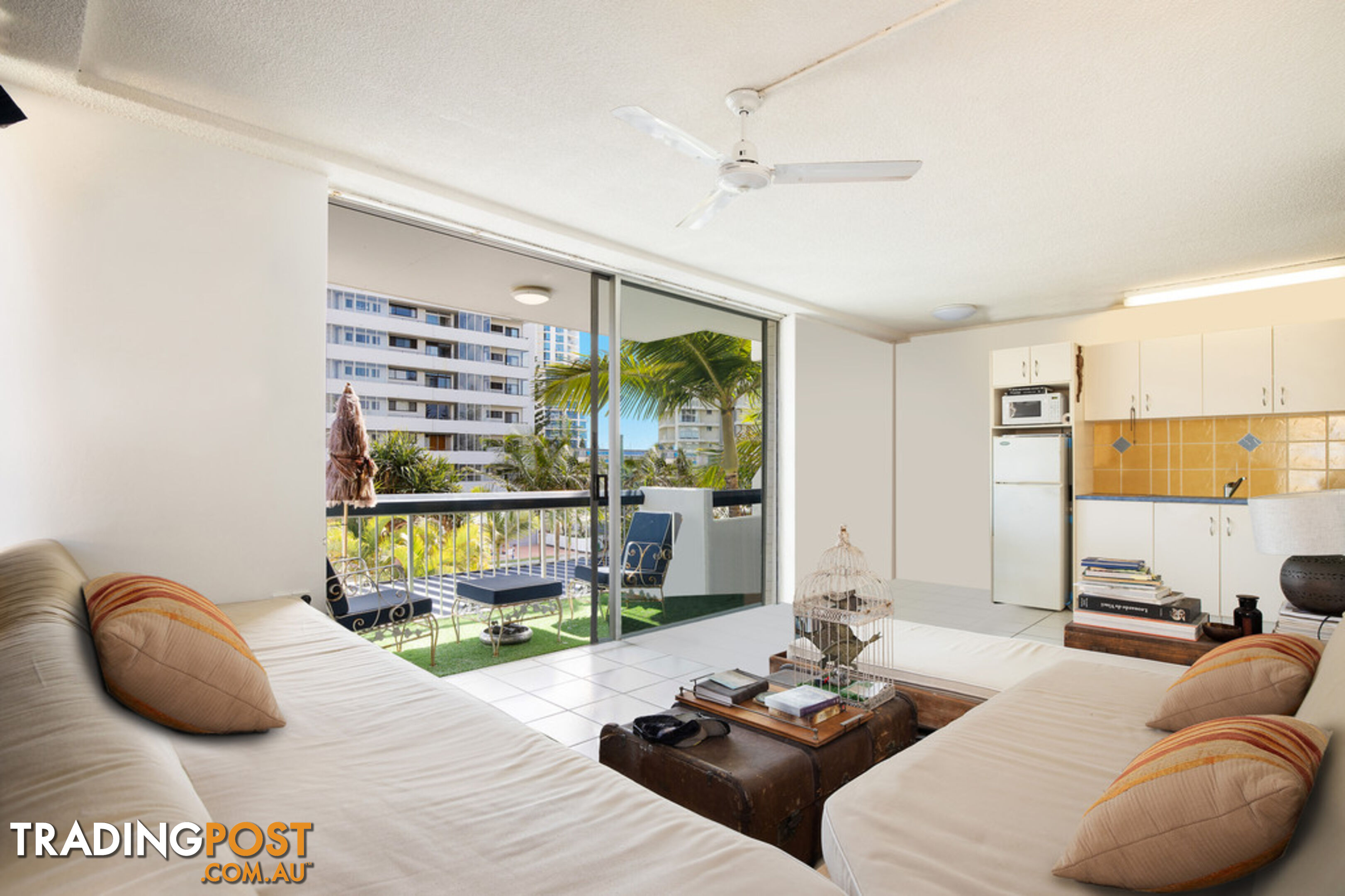 301/2 Queensland Avenue 'Hi Ho' BROADBEACH QLD 4218