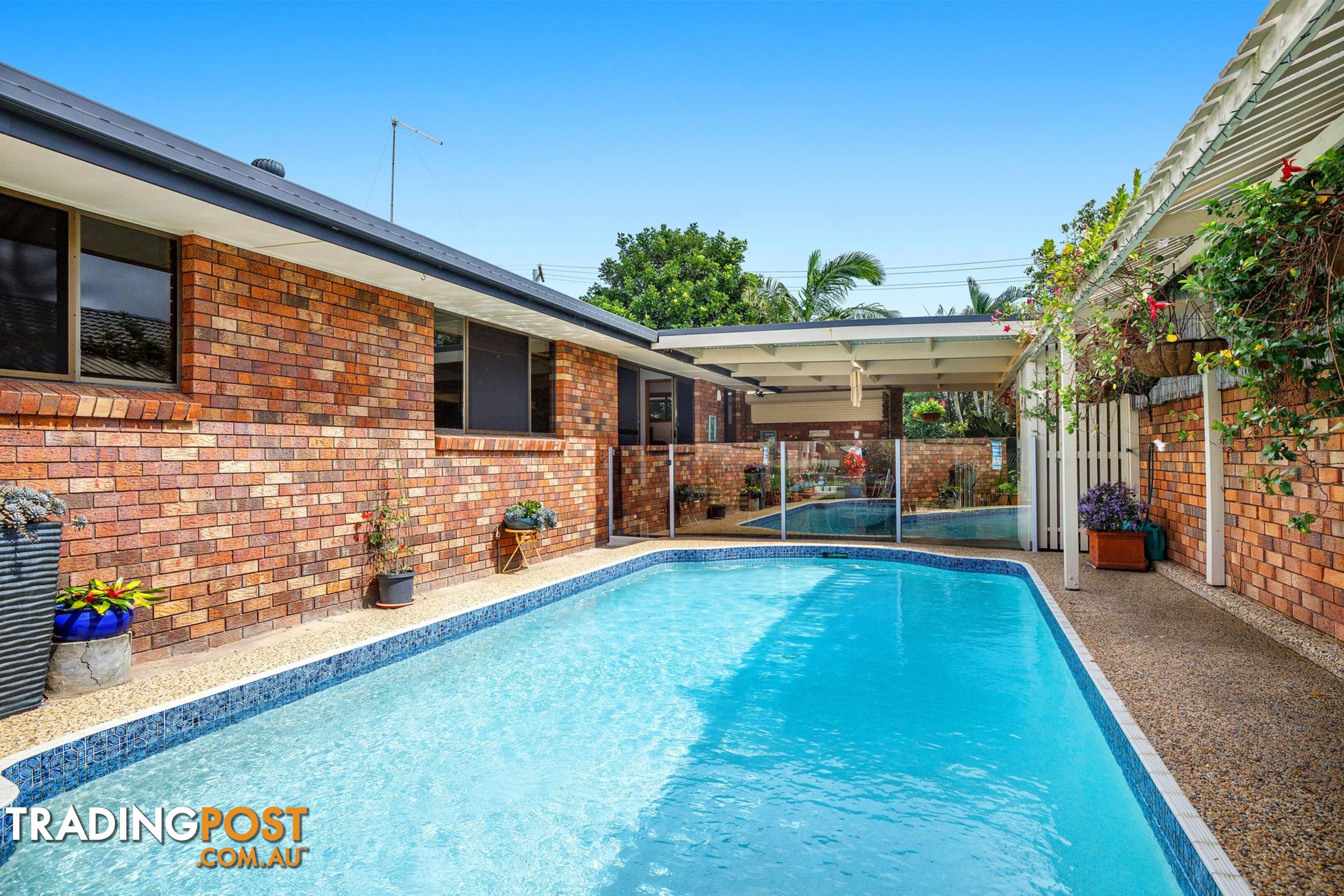 57 Allawah Street BUNDALL QLD 4217