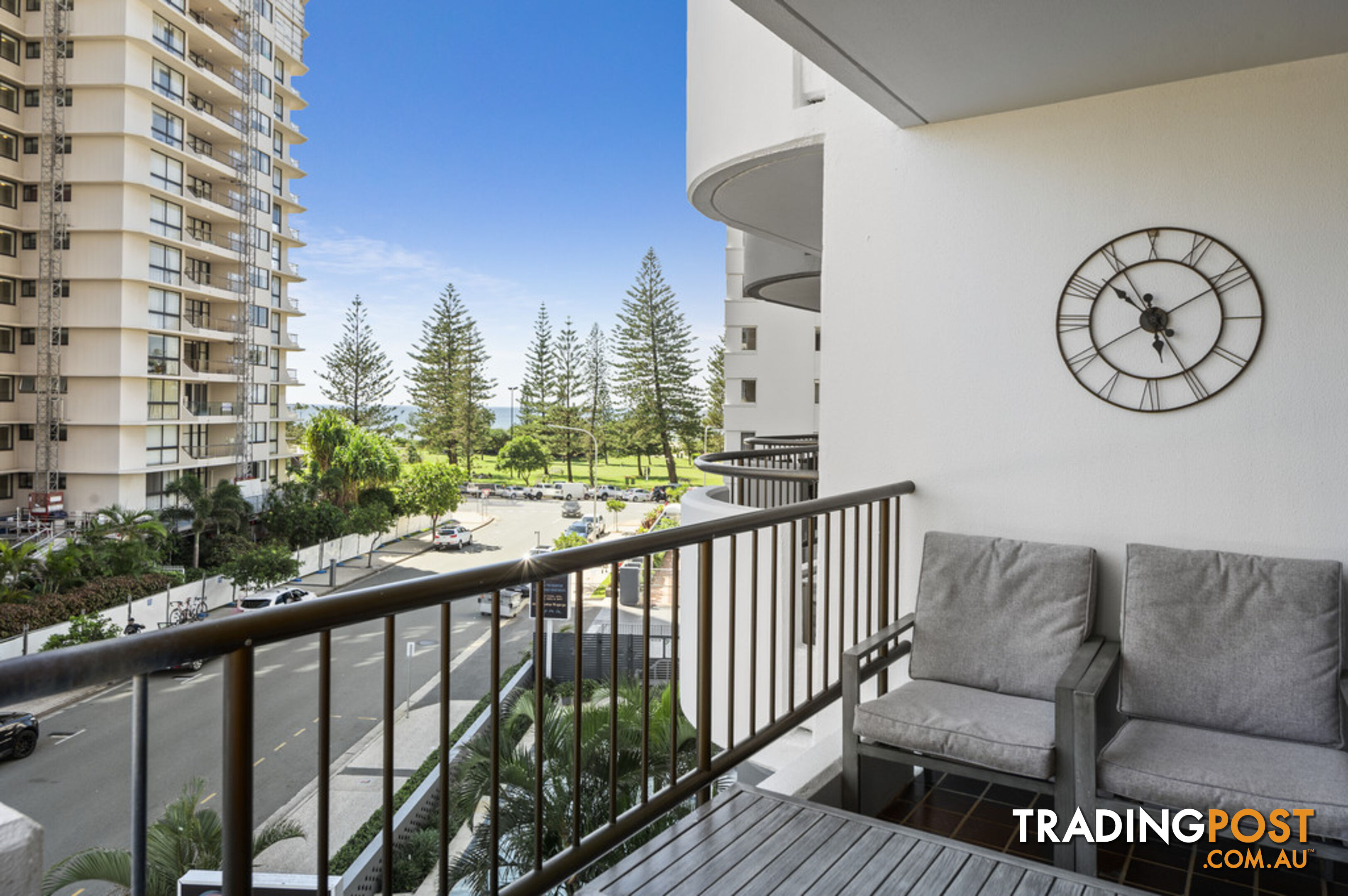 403/8 Albert Avenue BROADBEACH QLD 4218