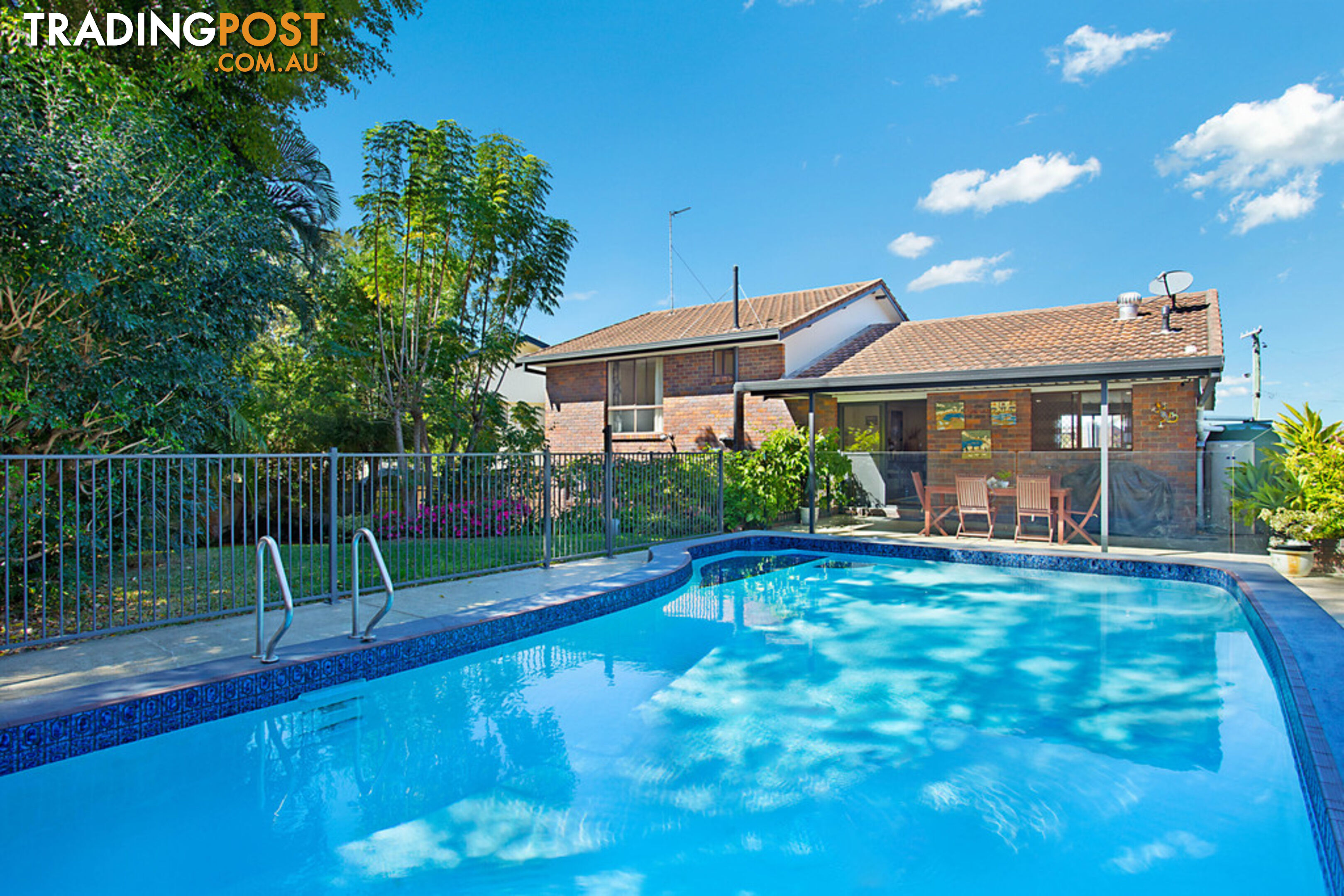 5 Mina Place SOUTHPORT QLD 4215