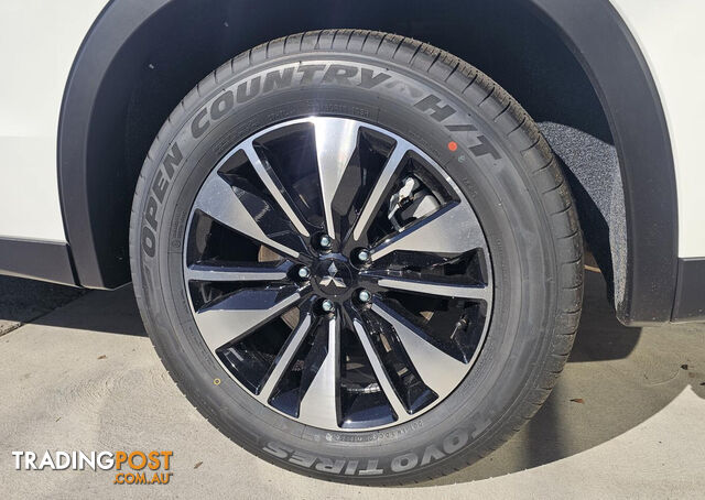 2026 MITSUBISHI OUTLANDER LS SUV - photo 4 of 27