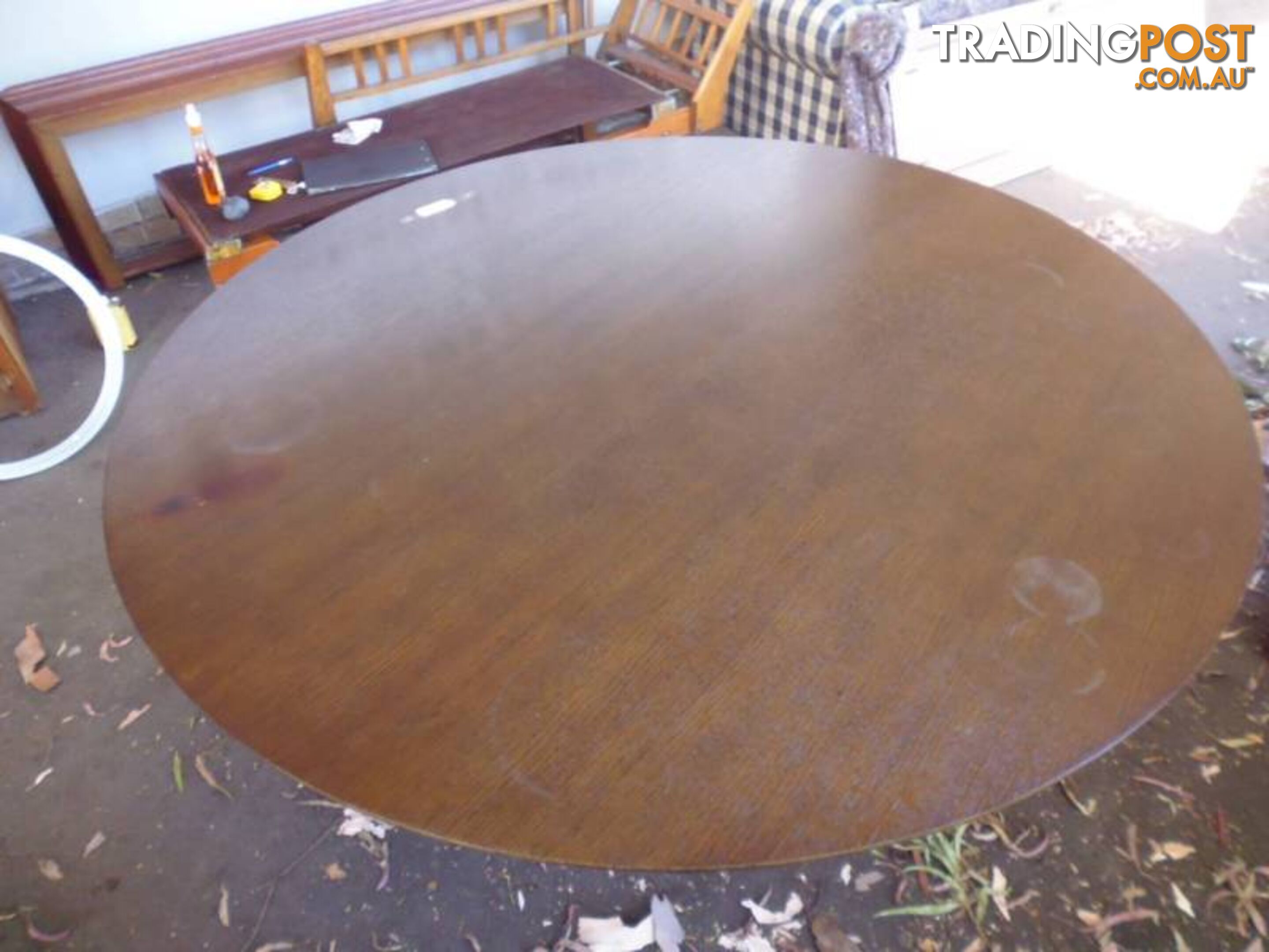 Round Table with Lazy Susan 369394