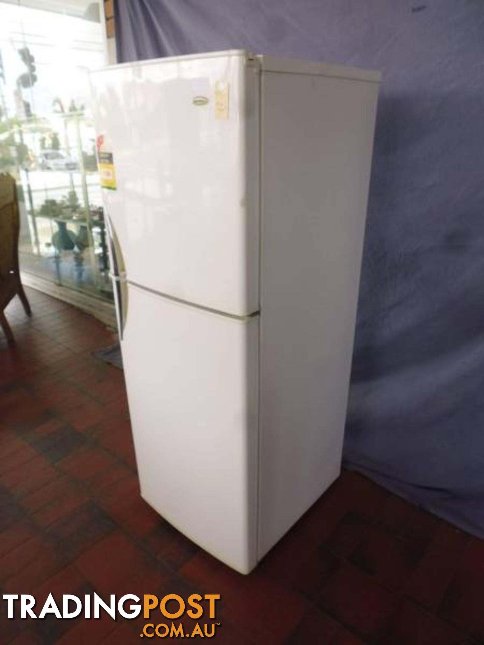 Fridge, Centrix, 2 Door, 210 ltr, 369046