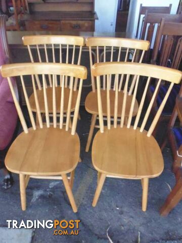 4 Chairs, Windsor Back, 370171