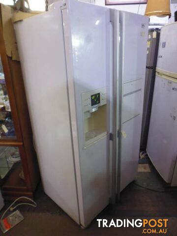 LG, Vertical 2 Door Fridge, 368369