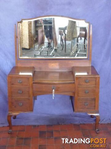 Dressing Table, Cabriole Legs, 7 Drawers, 365261