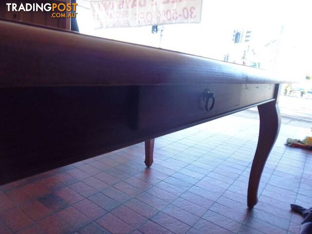 Dining table, Oval, Sabre Legs, Drawer in the side 364644