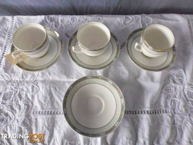 Victorian' Royal Albert Cups & Saucers, 349555