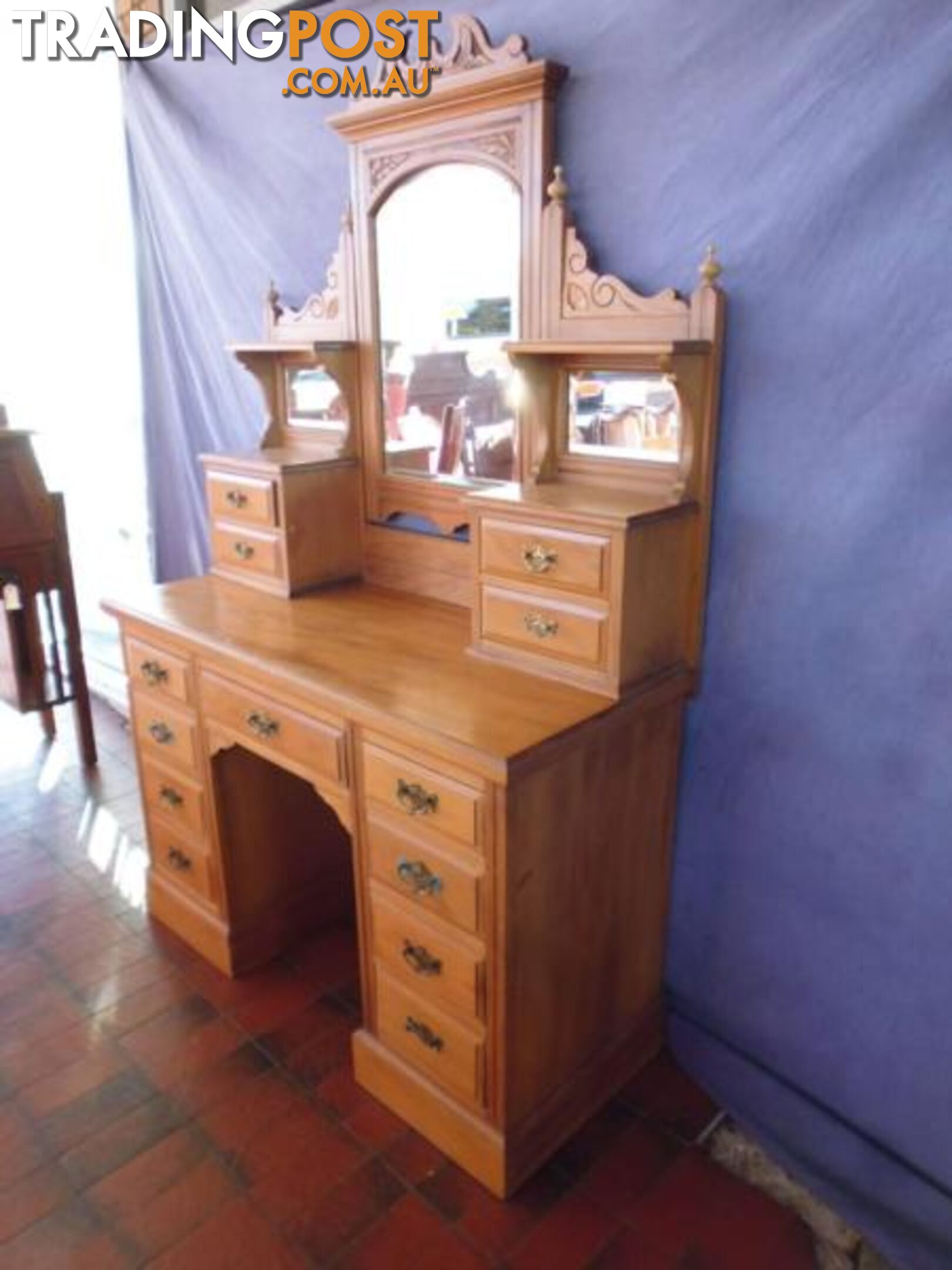 Dressing Table, Duchess, 367910