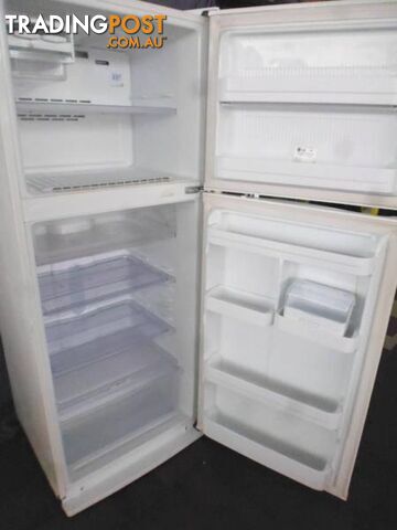 LG 2 Door Fridge & Freezer, 369788