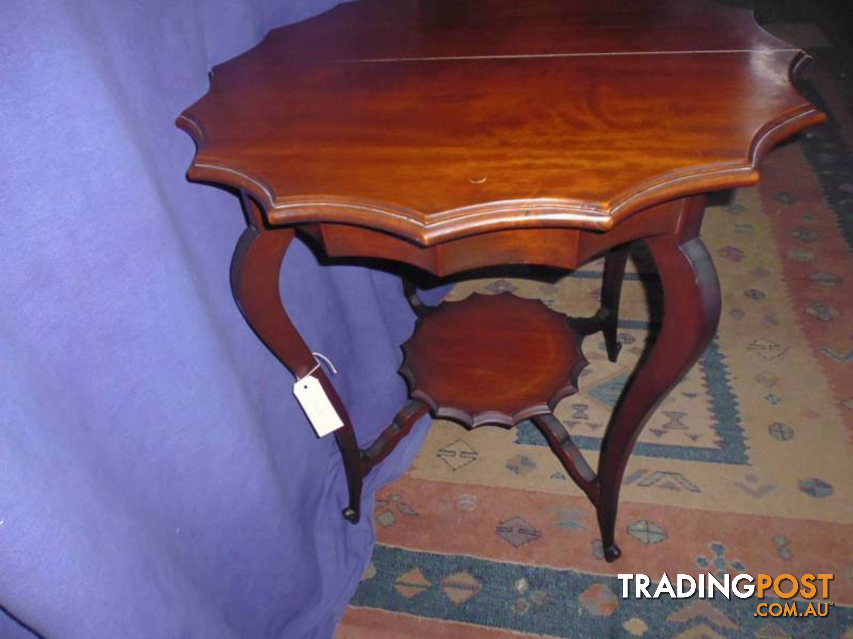 Lamp Table, Scalloped Edge, 363804