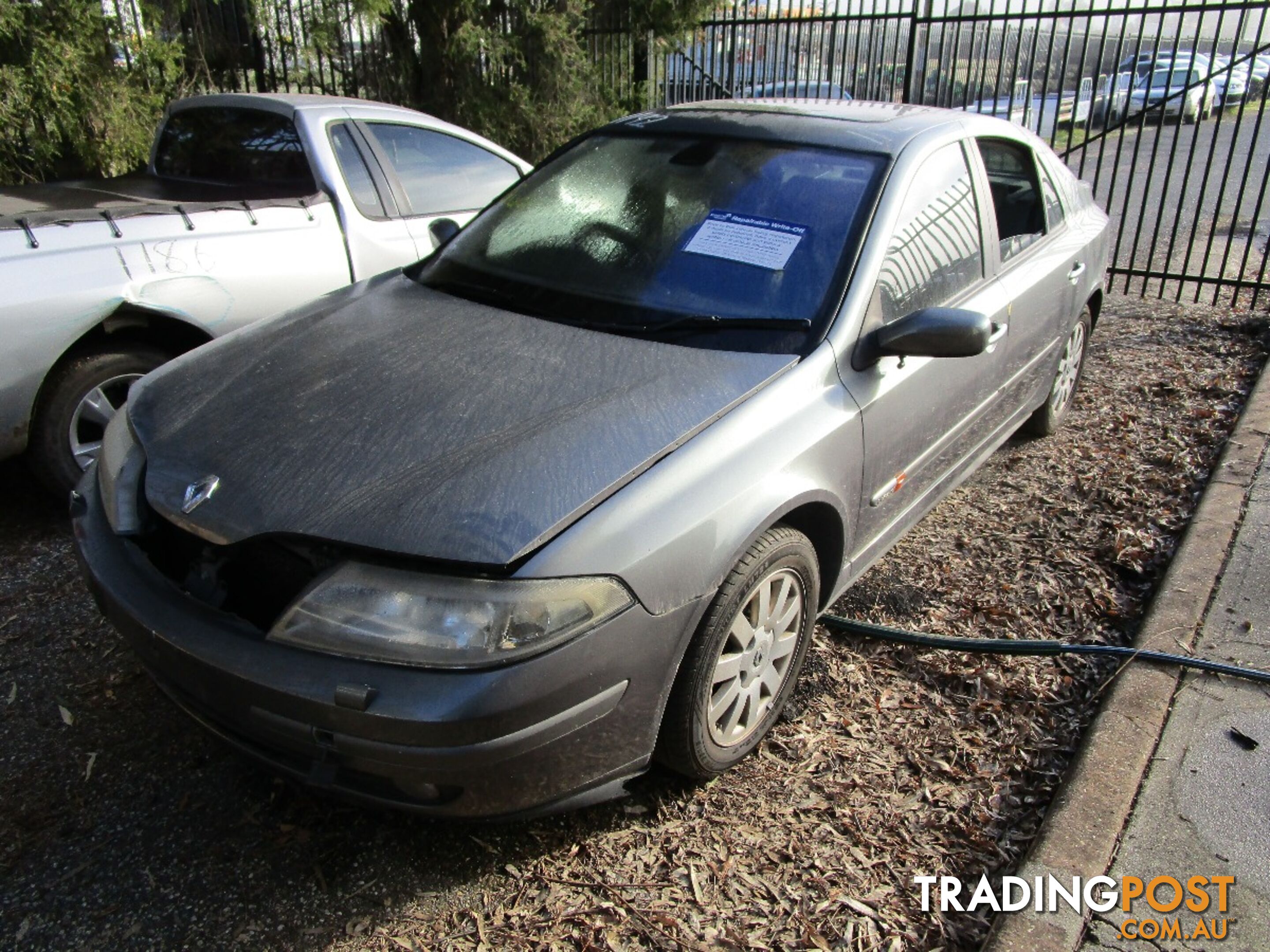 Renault Laguna Privilege 1/2002 (Wrecking)