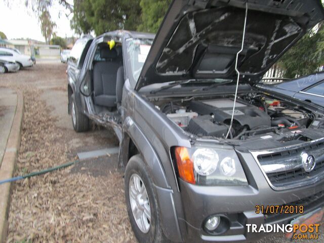 Holden Colorado Dual Cab Black 3/2009 4WD (WRECKING) - photo 5 of 6