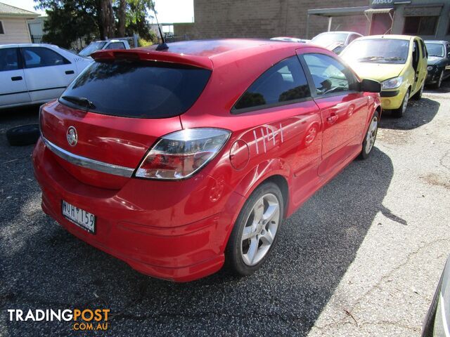 Holden Astra AH 8/08 3dr Hatch (wrecking) - photo 3 of 6