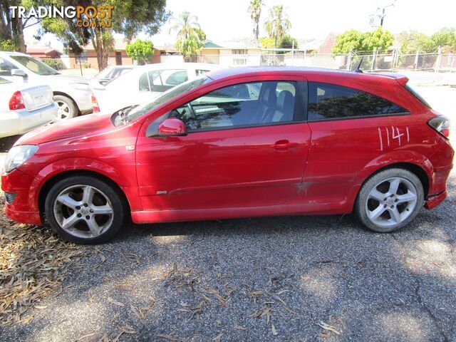 Holden Astra AH 8/08 3dr Hatch (wrecking) - photo 4 of 6