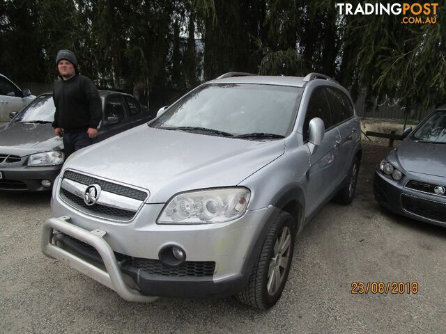 Holden Captiva 7 wagon 4/2008 color Silver (WRECKING) - photo 4 of 6