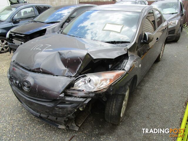 Mazda 3 Neo Hatch 5/2011 (wrecking) - photo 5 of 6