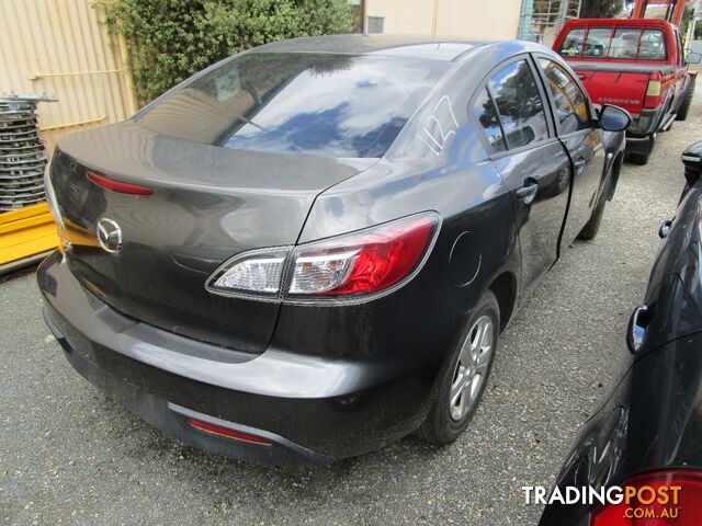 Mazda 3 Neo Hatch 5/2011 (wrecking) - photo 3 of 6