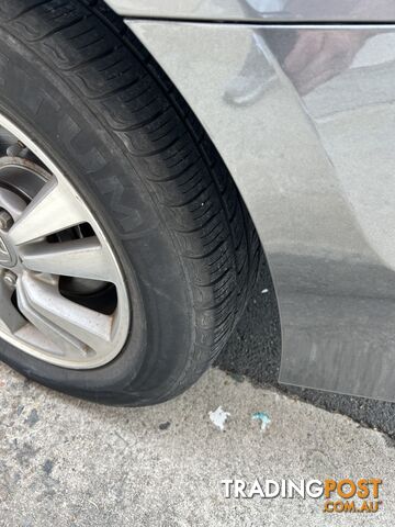 2010 Honda Accord 8TH GENERATION Sedan Automatic - photo 3 of 12