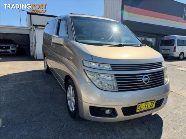 2004 NISSAN ELGRAND XL E51 5D WAGON