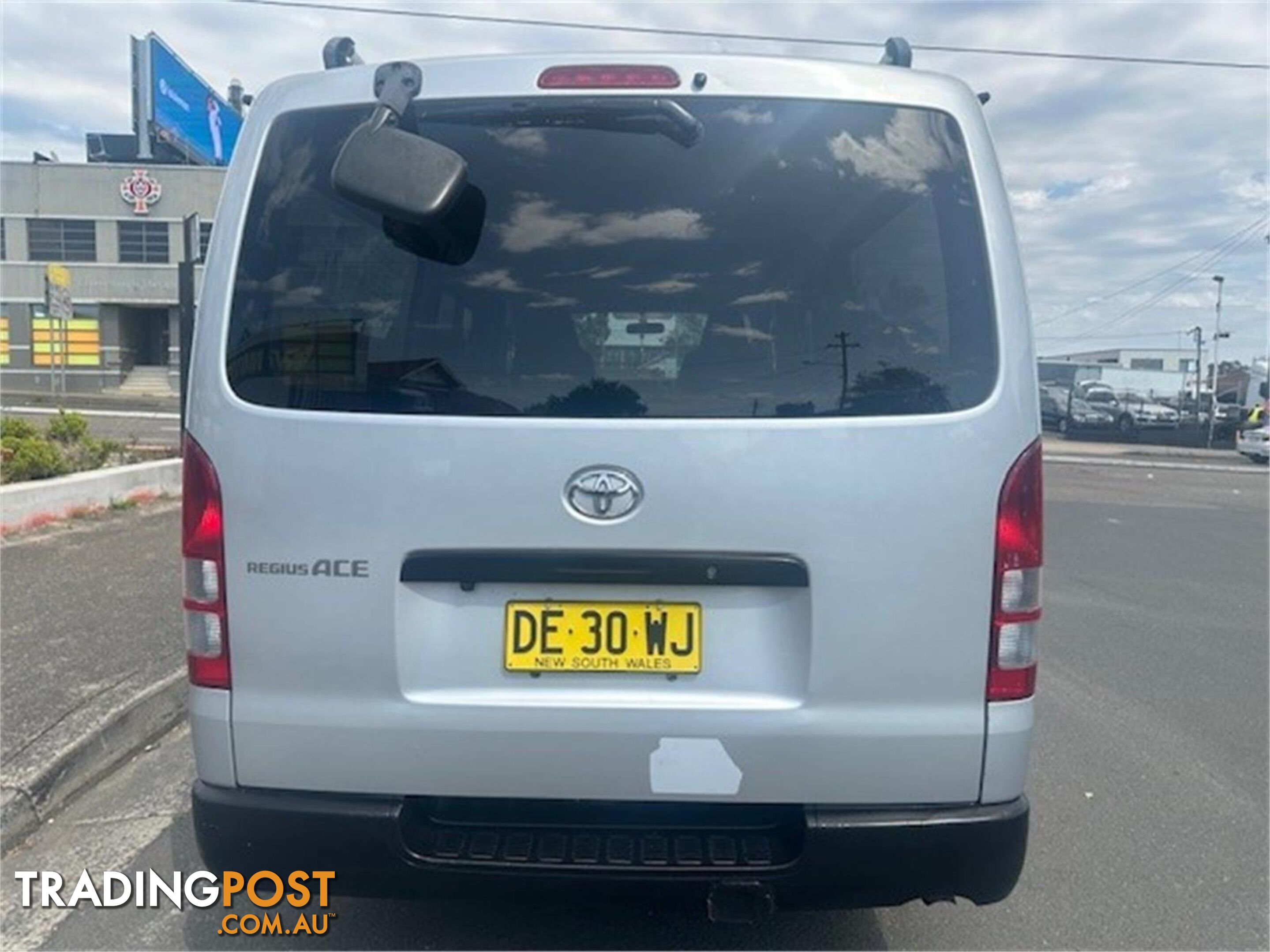 2017 TOYOTA HIACE LWB KDH201RMY17 5D VAN