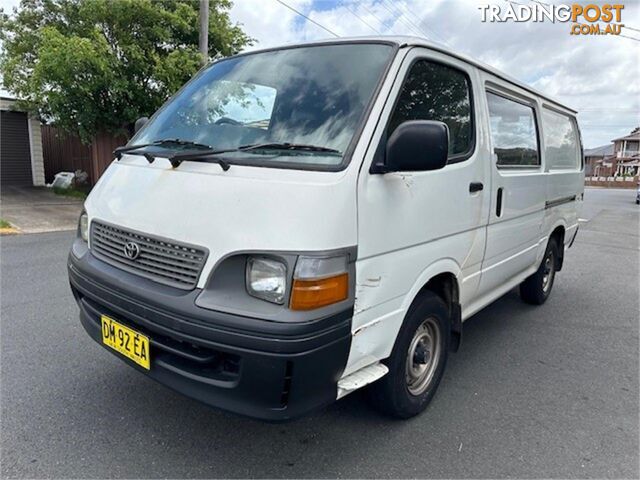 2001 TOYOTA HIACE  RZH113R 4D LONG VAN