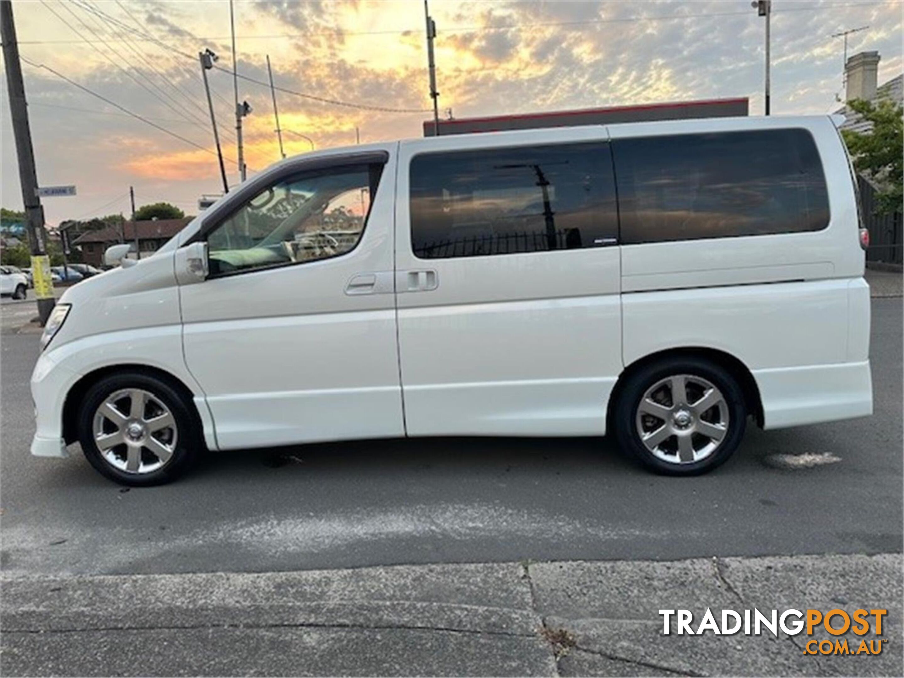 2007 NISSAN ELGRAND HIGHWAYSTAR E51 5D WAGON