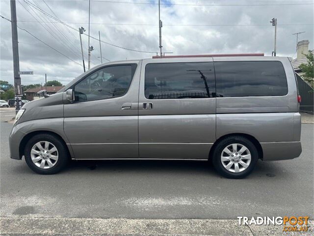 2009 NISSAN ELGRAND VG NE51 5D WAGON