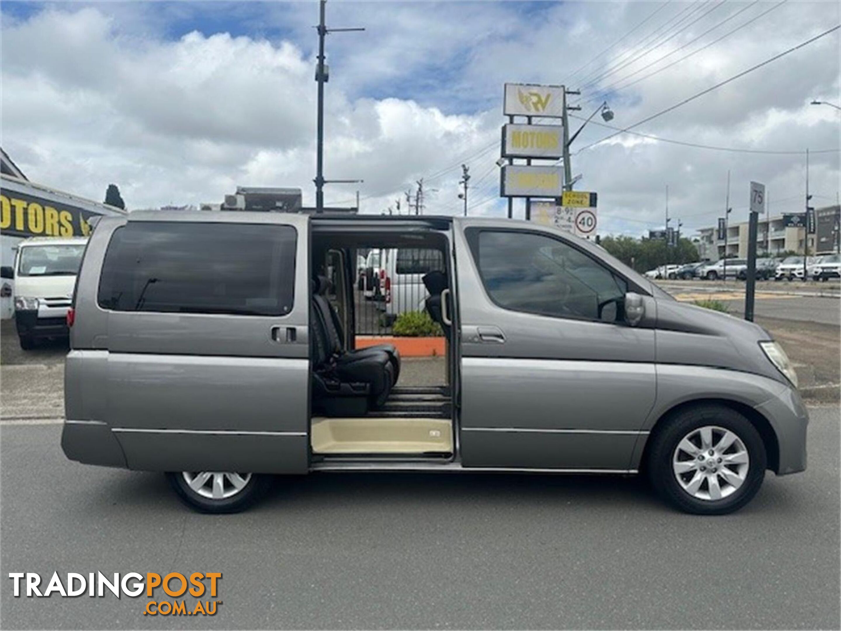 2009 NISSAN ELGRAND VG NE51 5D WAGON