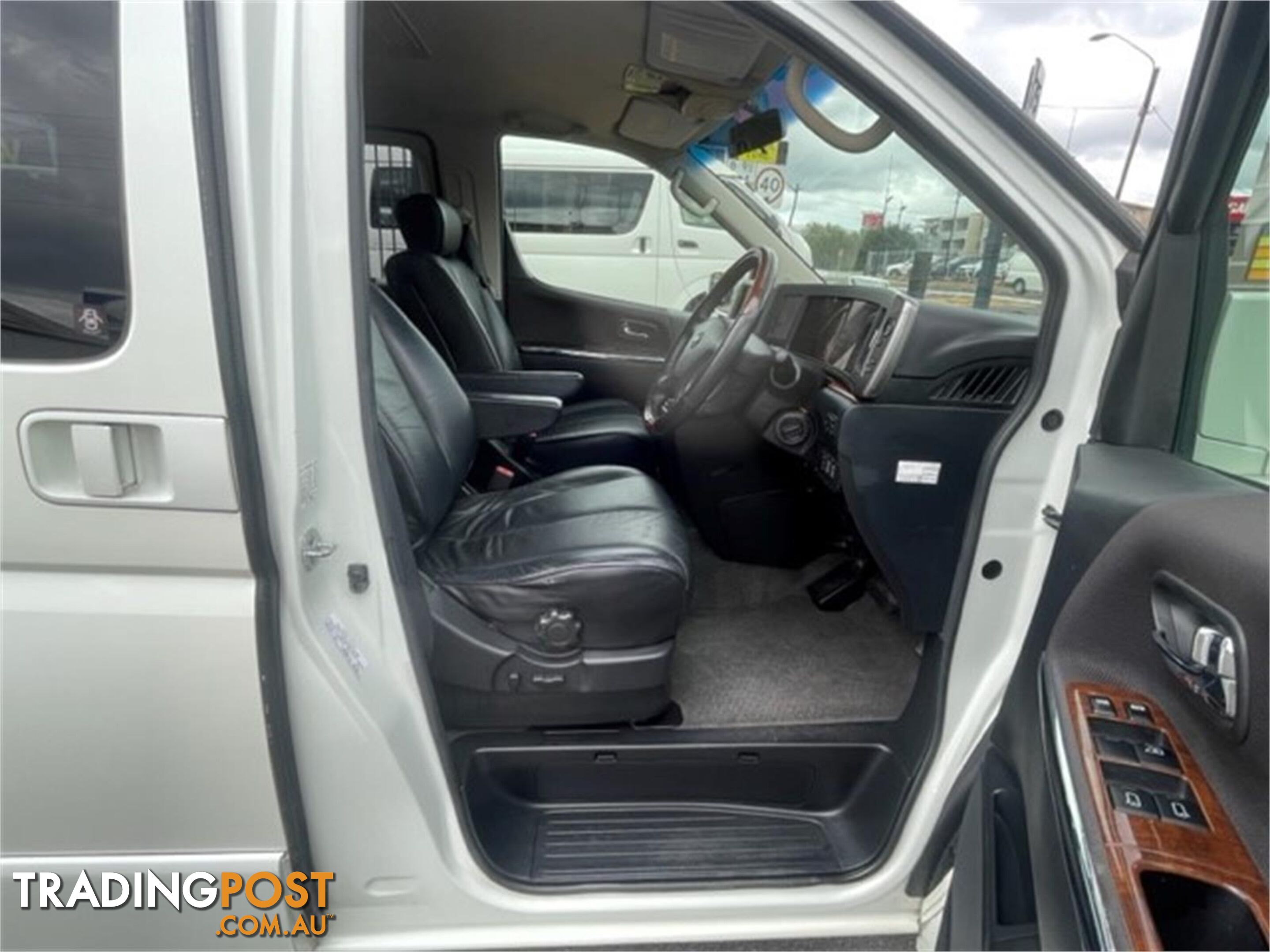 2007 NISSAN ELGRAND HIGHWAYSTAR E51 5D WAGON