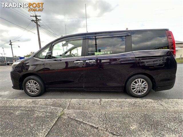 2016 TOYOTA ESQUIRE WELCAB ZRR80 5D WAGON