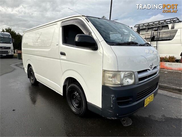 2007 TOYOTA HIACE LWB TRH201RMY07 4D VAN