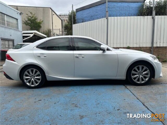 2013 LEXUS IS250 SPORTSLUXURY GSE30R 4D SEDAN - photo 5 of 20