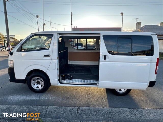 2013 TOYOTA HIACE  KDH206MY13 4D VAN