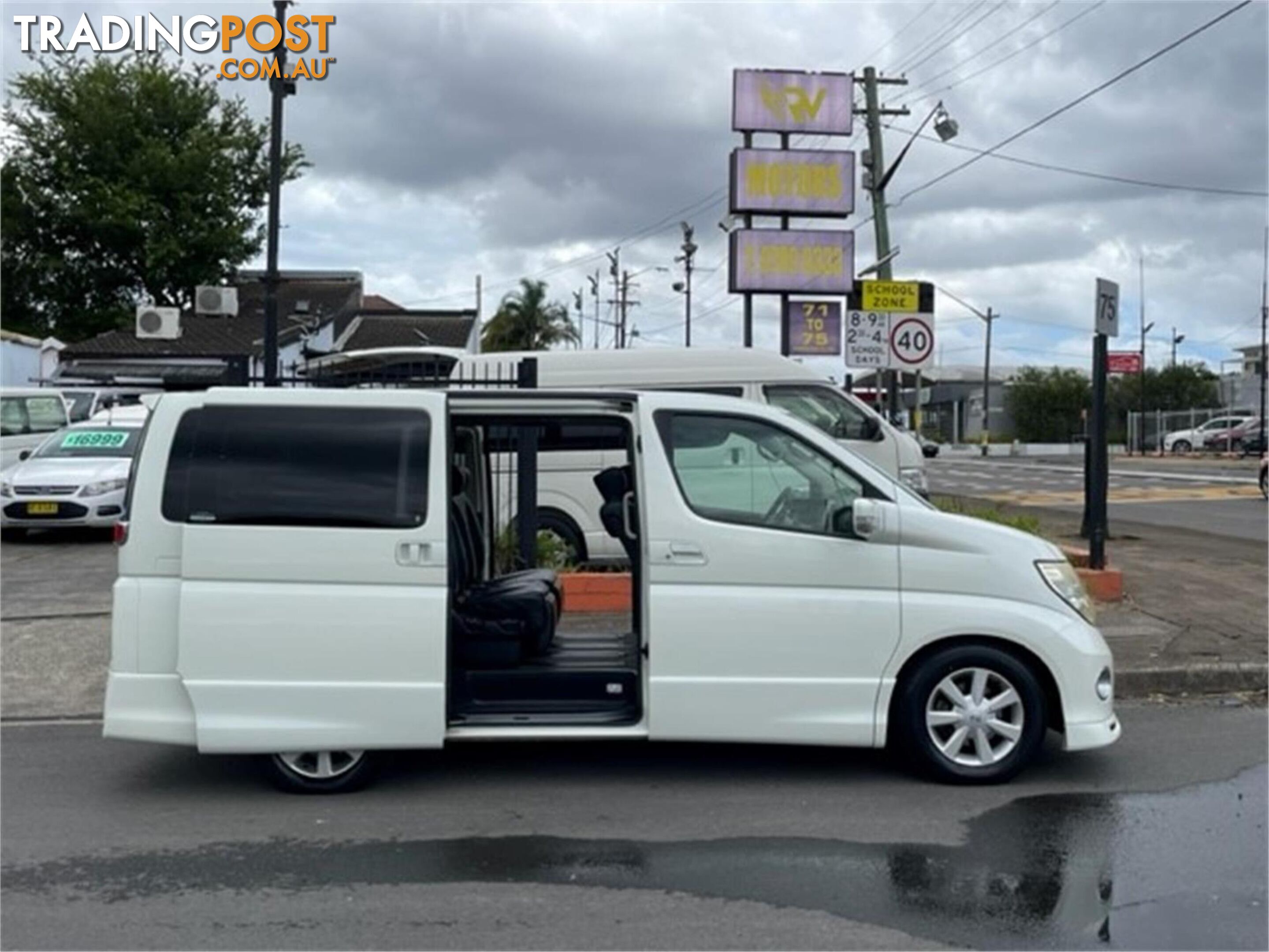 2007 NISSAN ELGRAND HIGHWAYSTAR E51 5D WAGON