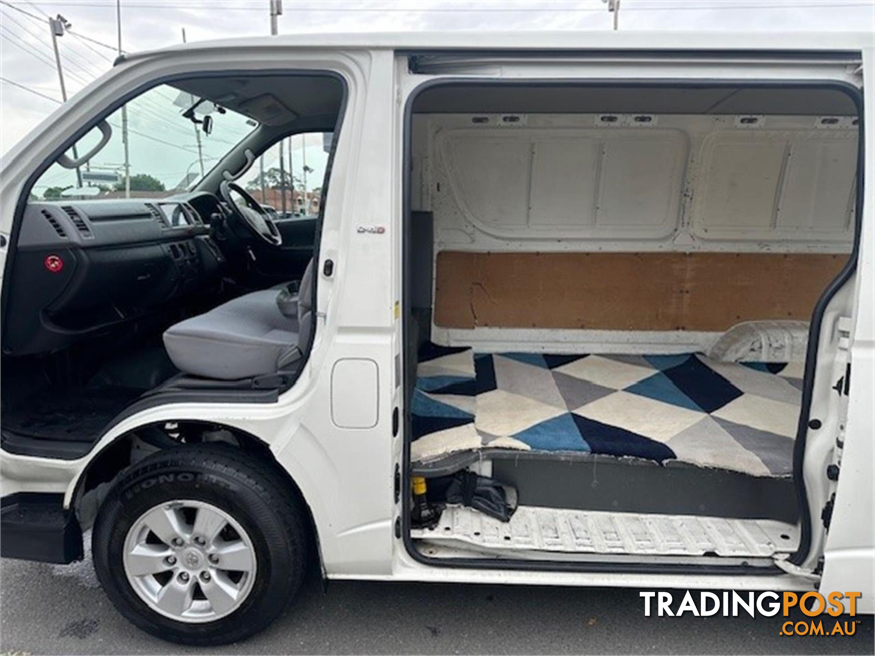 2010 TOYOTA HIACE LWB KDH201RMY11UPGRADE 4D VAN