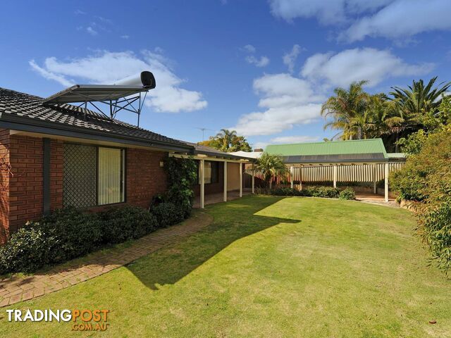 16 Gracechurch Crescent LEEMING WA 6149